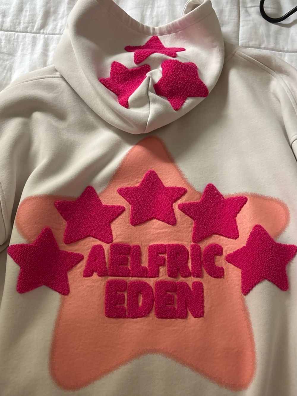 Aelfric Eden Cream Hoodie with Hot Pink Chenille Stars